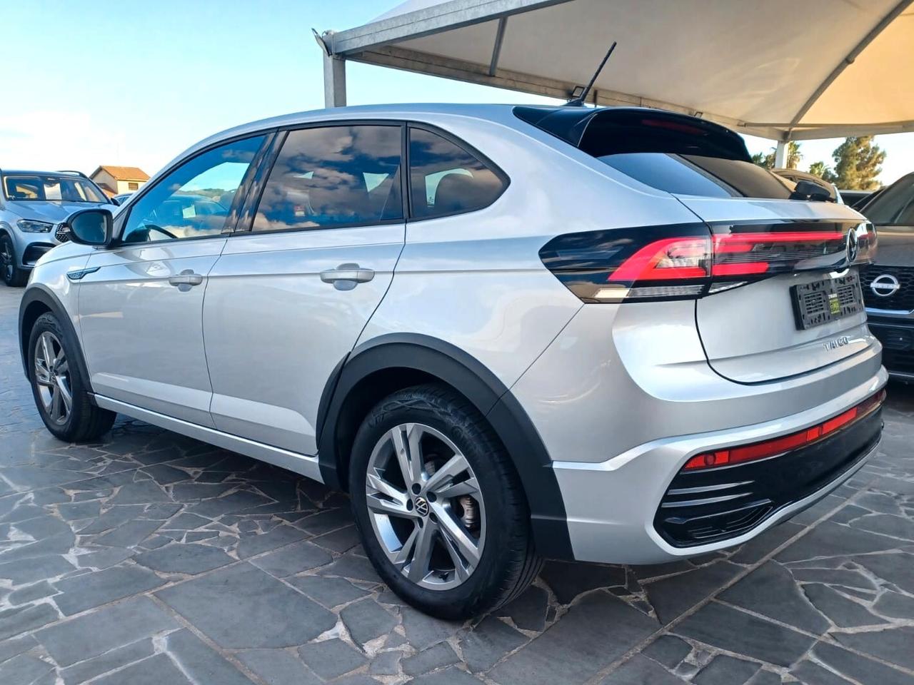 Volkswagen Taigo 1.0 tsi R-Line 110cv