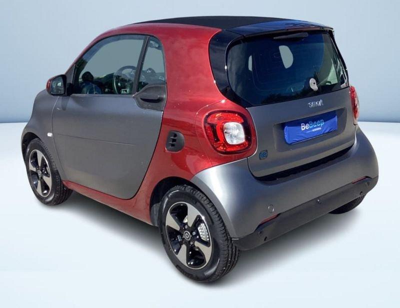 smart fortwo EQ PASSION 4,6KW