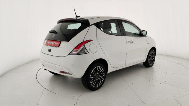 LANCIA Ypsilon 1.0 FireFly 5 porte S&S Hybrid Platino