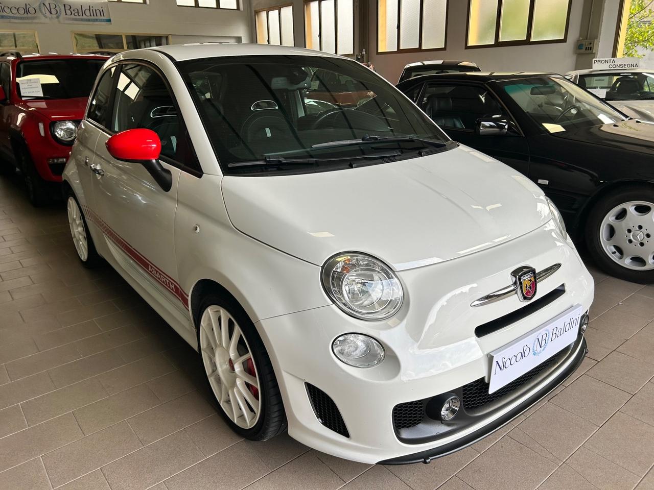 Abarth 500 1.4 Turbo T-Jet Custom