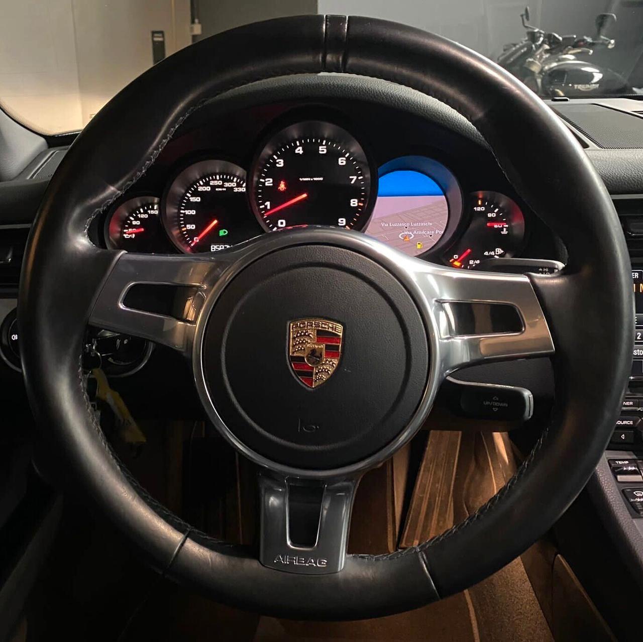 Porsche 911 3.4 Carrera Coup&eacute;