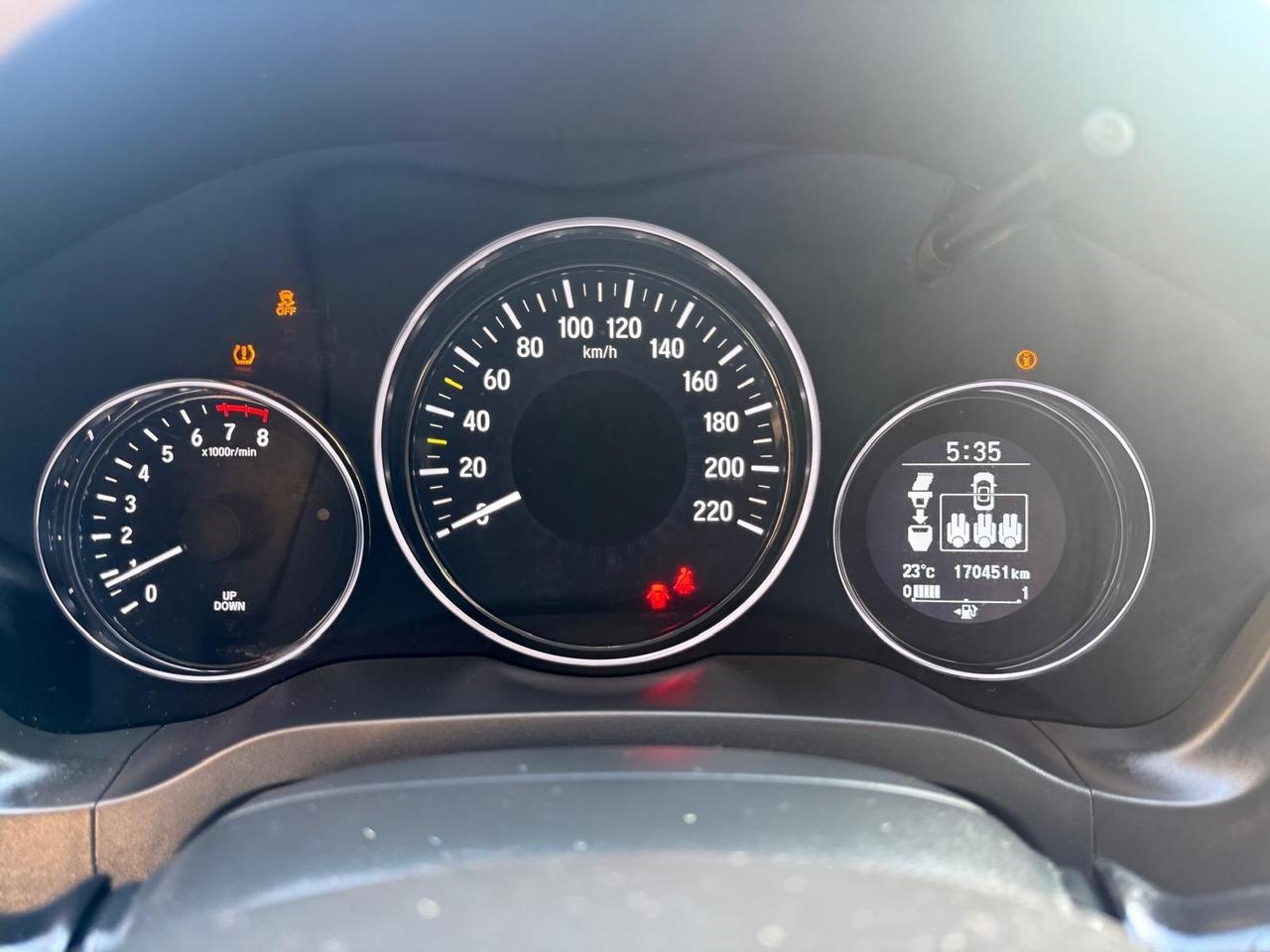 Honda HR-V 1.5 i-VTEC CVT Executive Navi ADAS