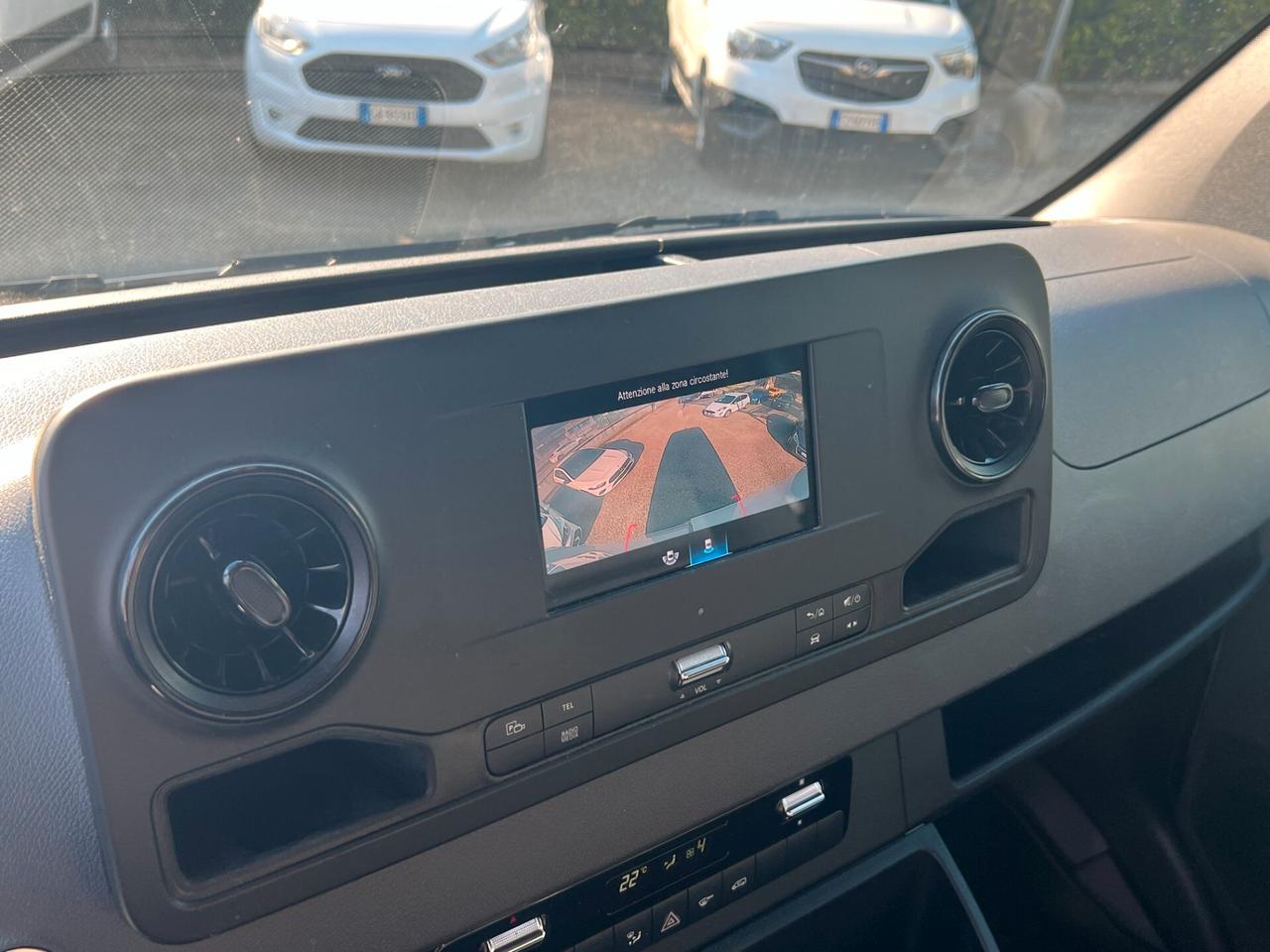 Mercedes Benz Sprinter
