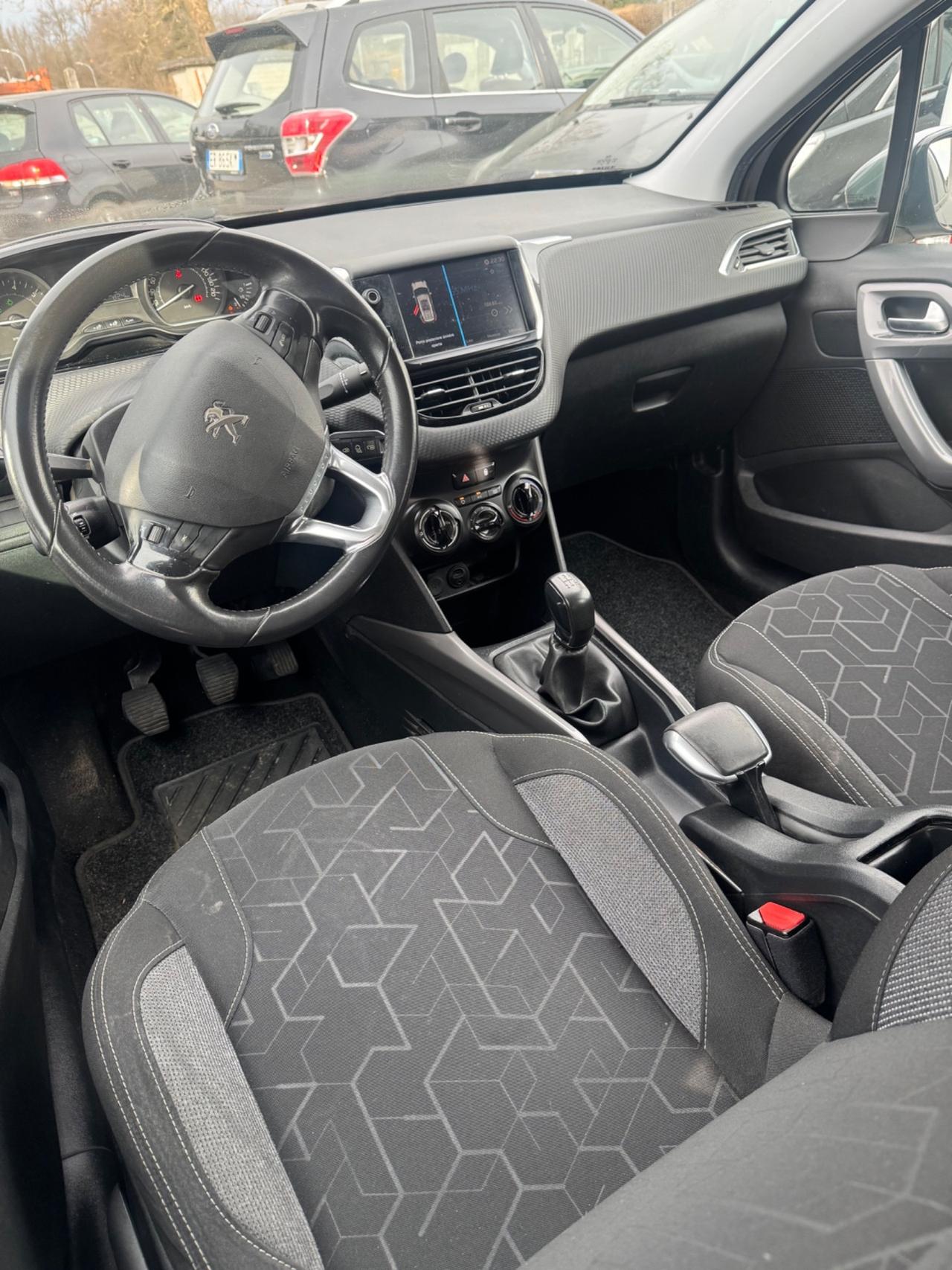 Peugeot 2008 PureTech 82 Allure