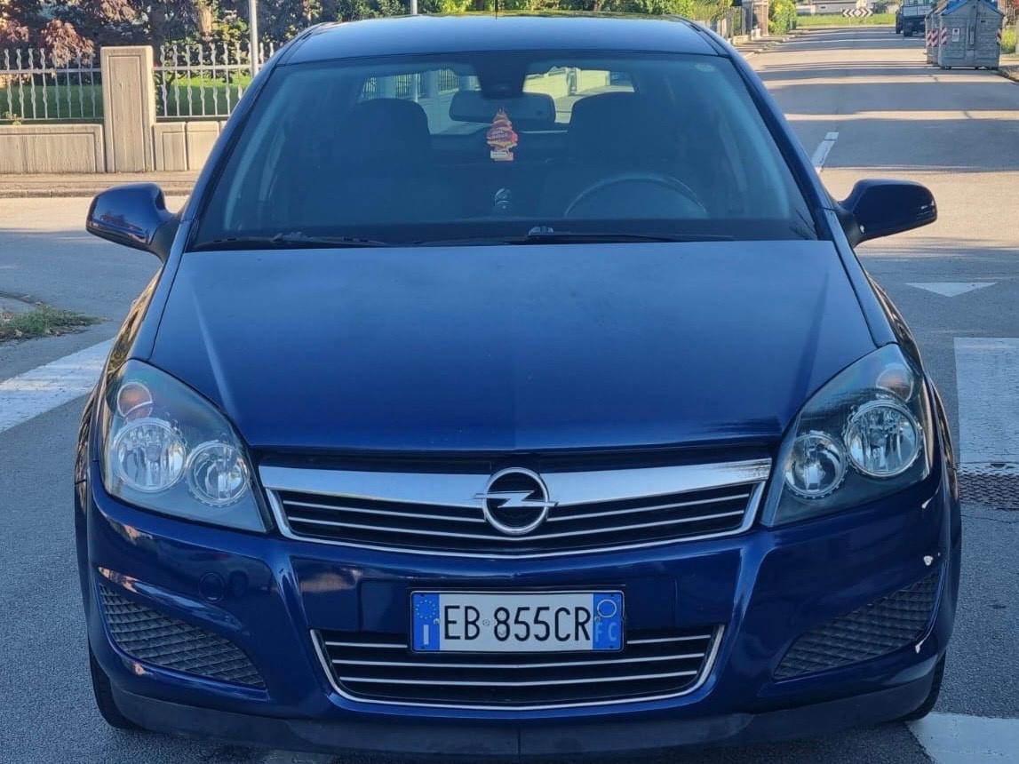 Opel Astra 1.6 16V GPL-TECH Station Wagon Edition