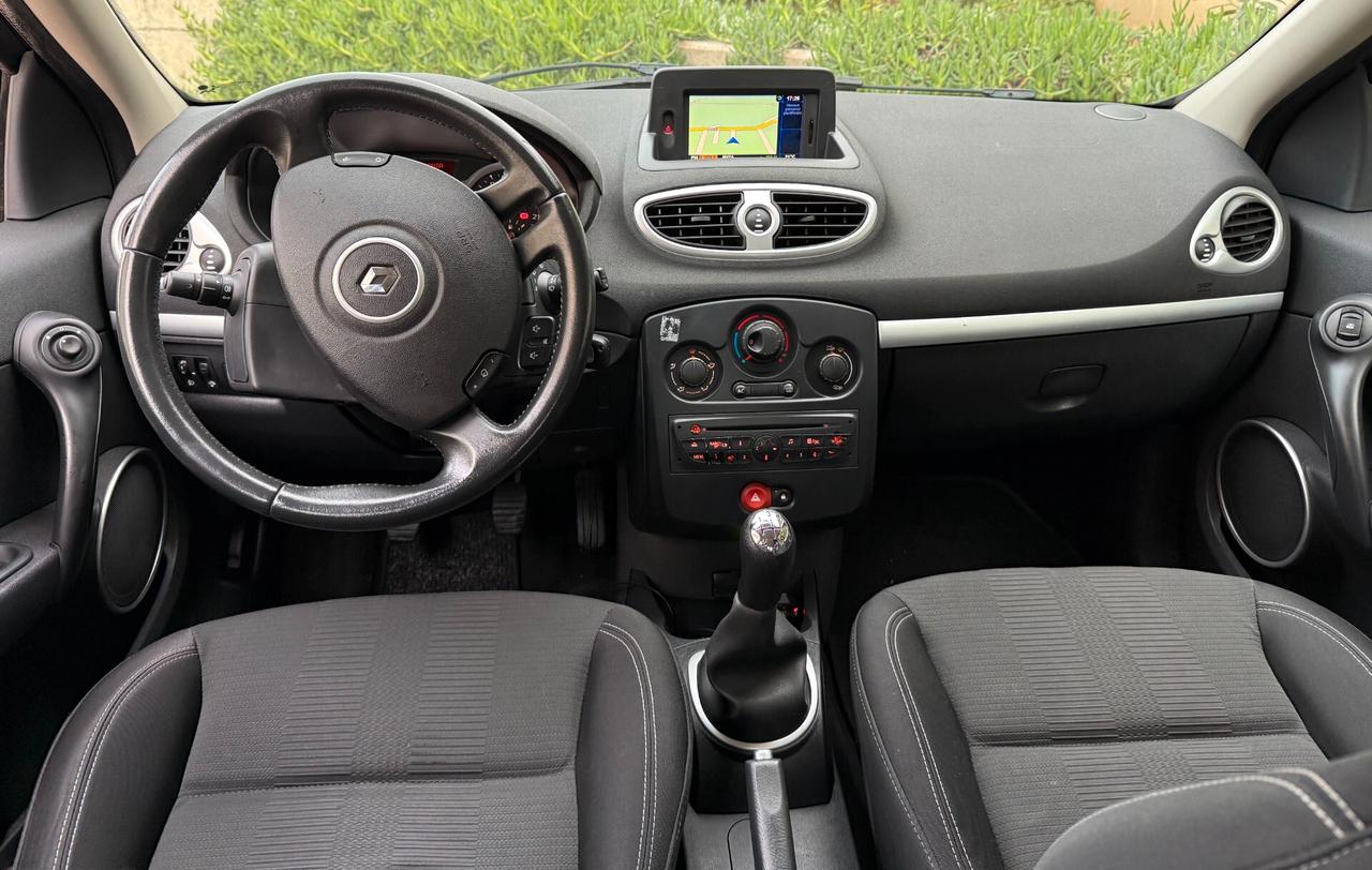 Renault Clio 1.2 Confort cv 75, benzina si neopatentati