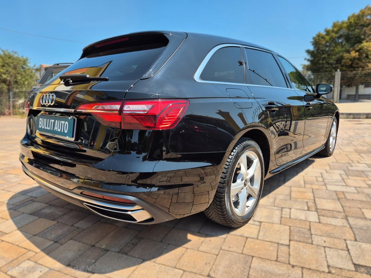 Audi A4 Avant 30 TDI/136 CV S tronic Business Advanced