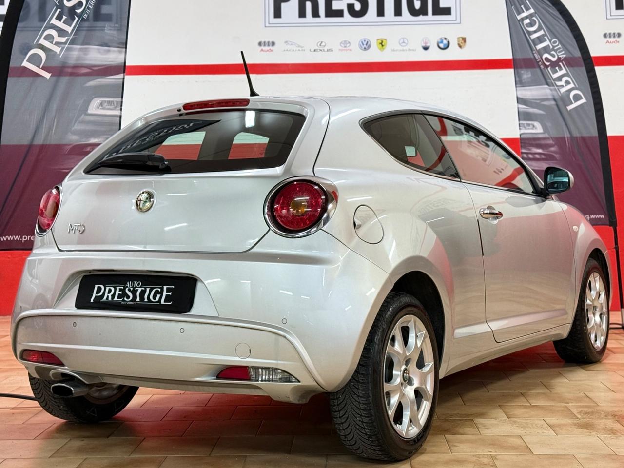 Alfa Romeo MiTo 1.3 JTDm-2 95 CV S&S Distinctive Sport Pack