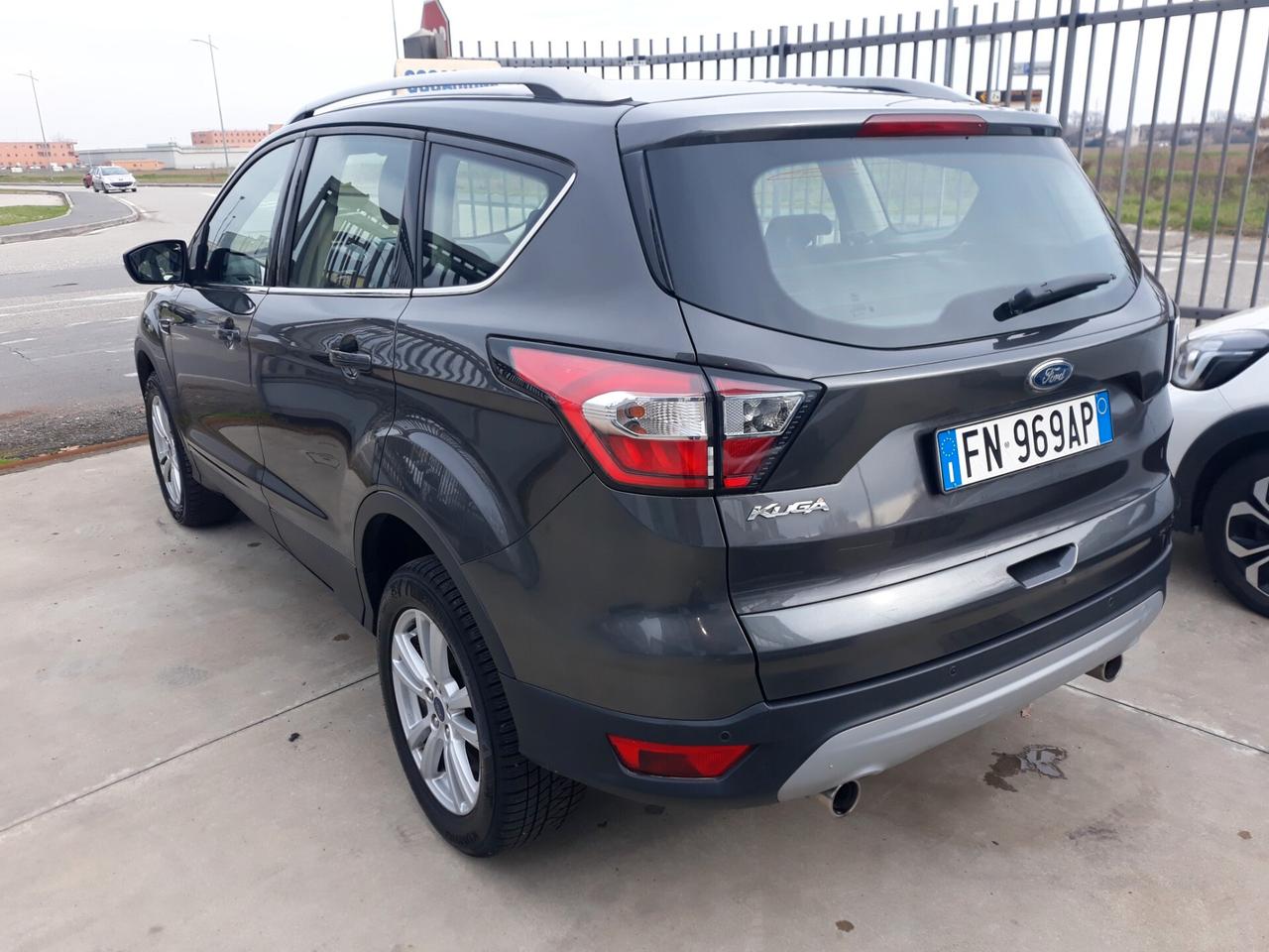 Ford Kuga 1.5 TDCI 120 CV Titanium UNIPROPRIETARIO