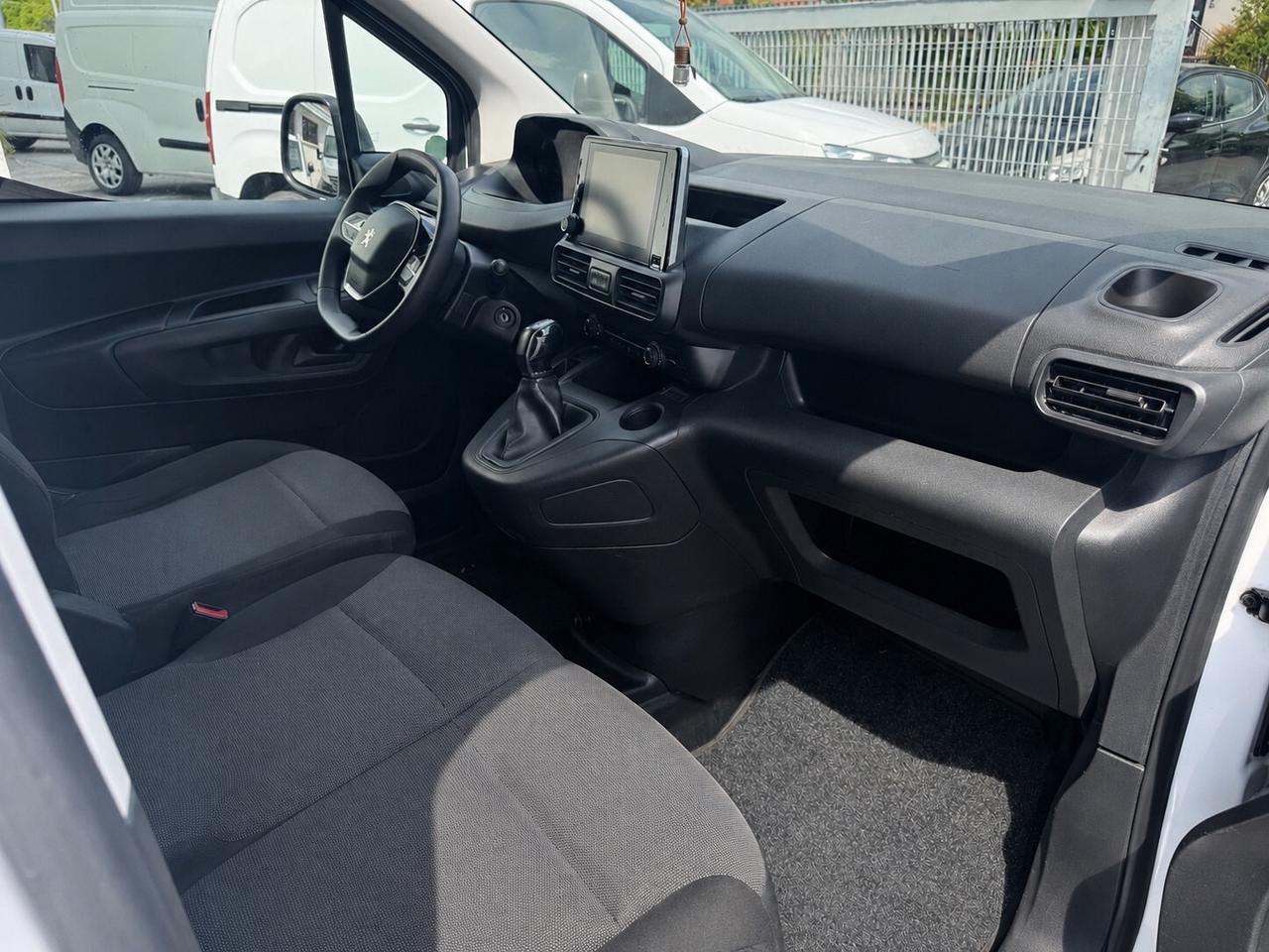 Peugeot Partner 1.5 BLUE-HDI 102CV NUOVO MODELLO 3 POSTI