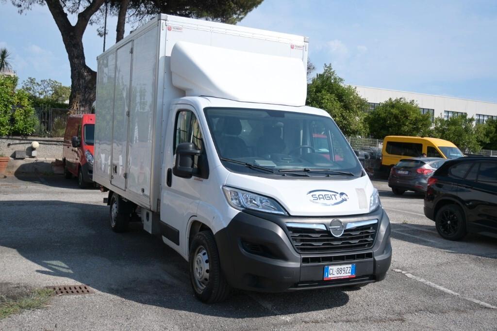 OPEL MOVANO 35 2.2 HDI 140CV 6M. PLM-SL CON SPONDA PORTATA 830KG FURGONATO ( CRUISE - BLUETOOTH )