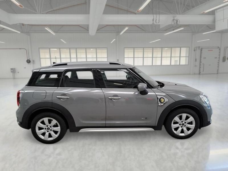 MINI COOPER SE COUNTRYMAN ALL4 BUSINESS AUTOM. 5 PORTE BERLINA