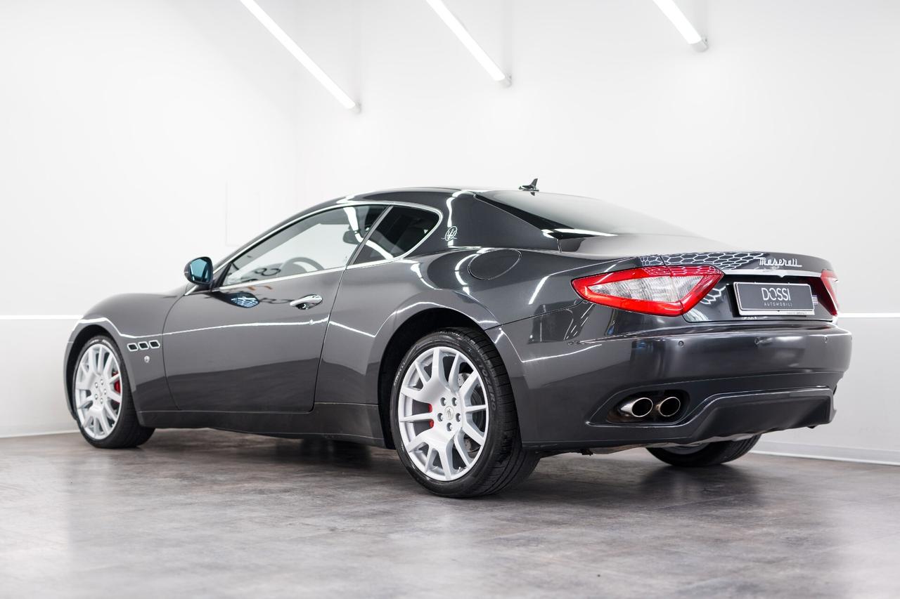 Maserati GranTurismo 4.2 V8