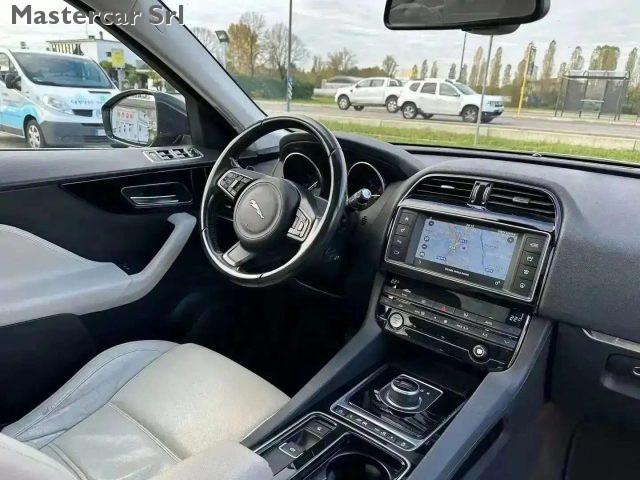 JAGUAR F-Pace 2.0d Prestige awd 180cv auto TETTO PANO - FF074SW