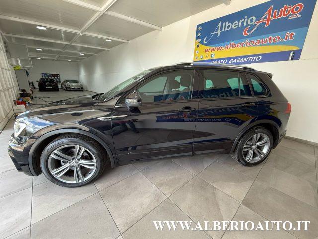 VOLKSWAGEN Tiguan 1.6 TDI SCR Sport BM Technology R-Line *90.000 KM*