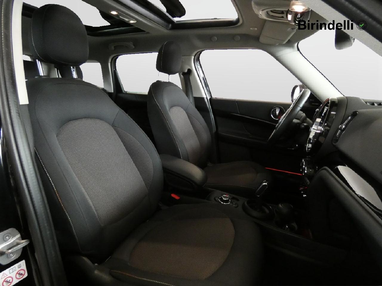 MINI Mini Countrym.(F60) - Mini 1.5 Cooper Business Countryman