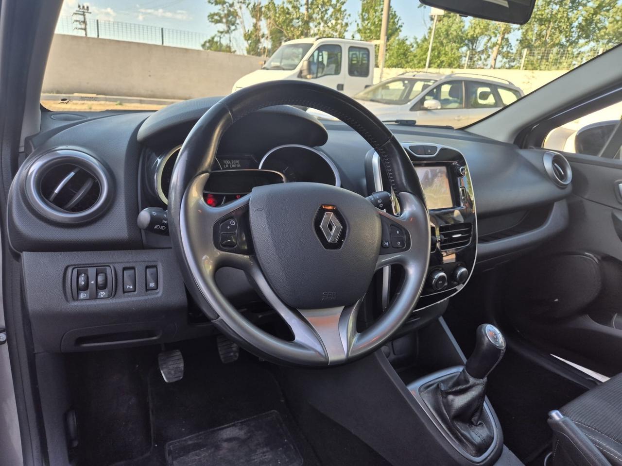 Renault Clio Sporter 1.5 dCi 8V 75CV Start&Stop Duel