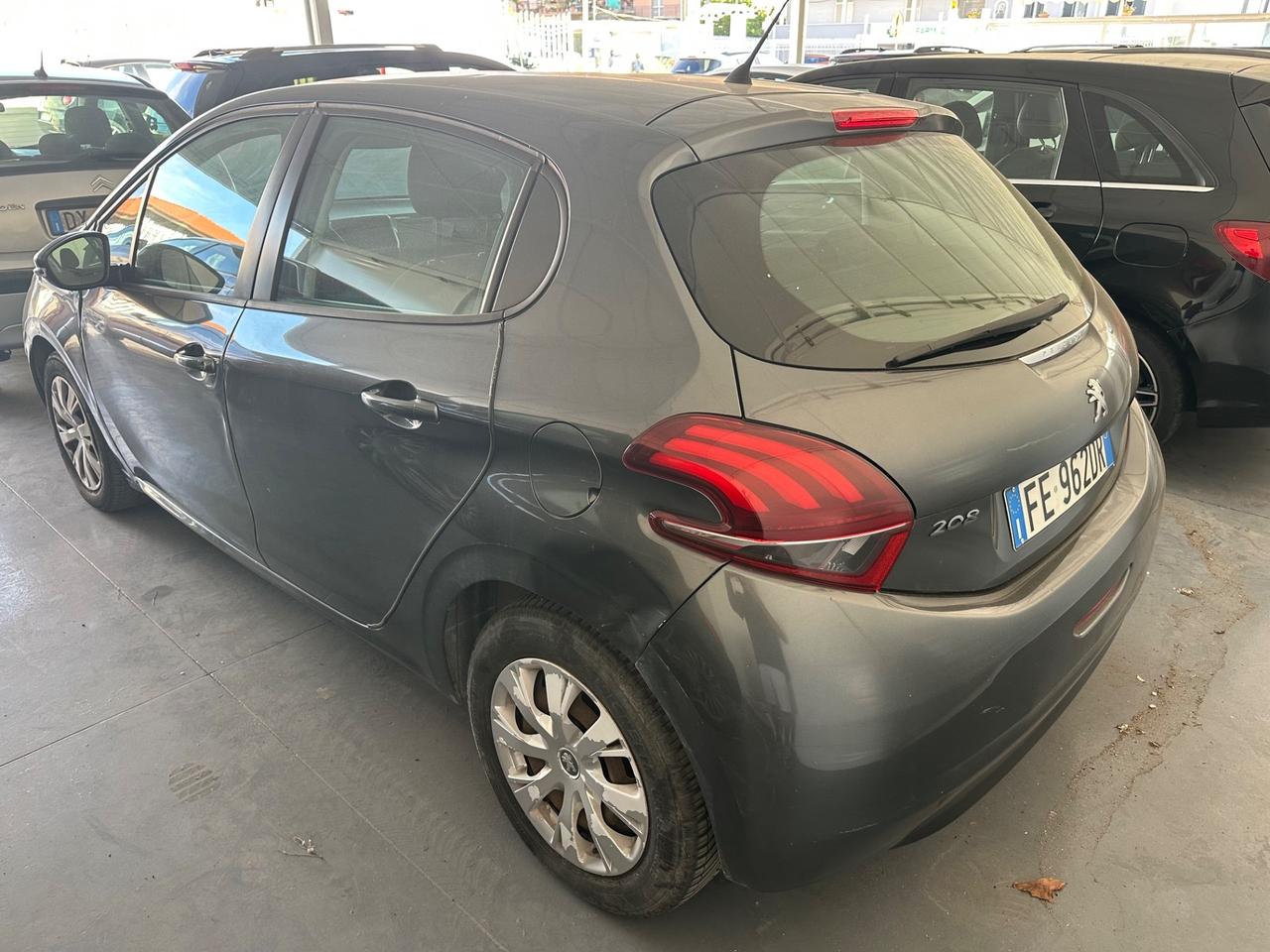 Peugeot 208 1.4 HDi 68 2016