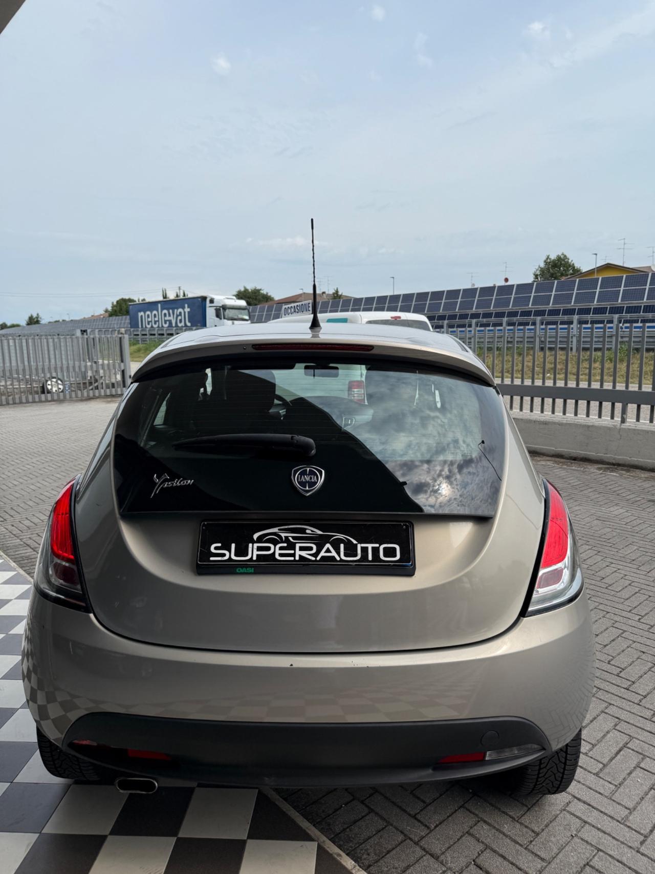 Lancia Ypsilon 1.2 69 CV 5 porte GPL Ecochic Gold