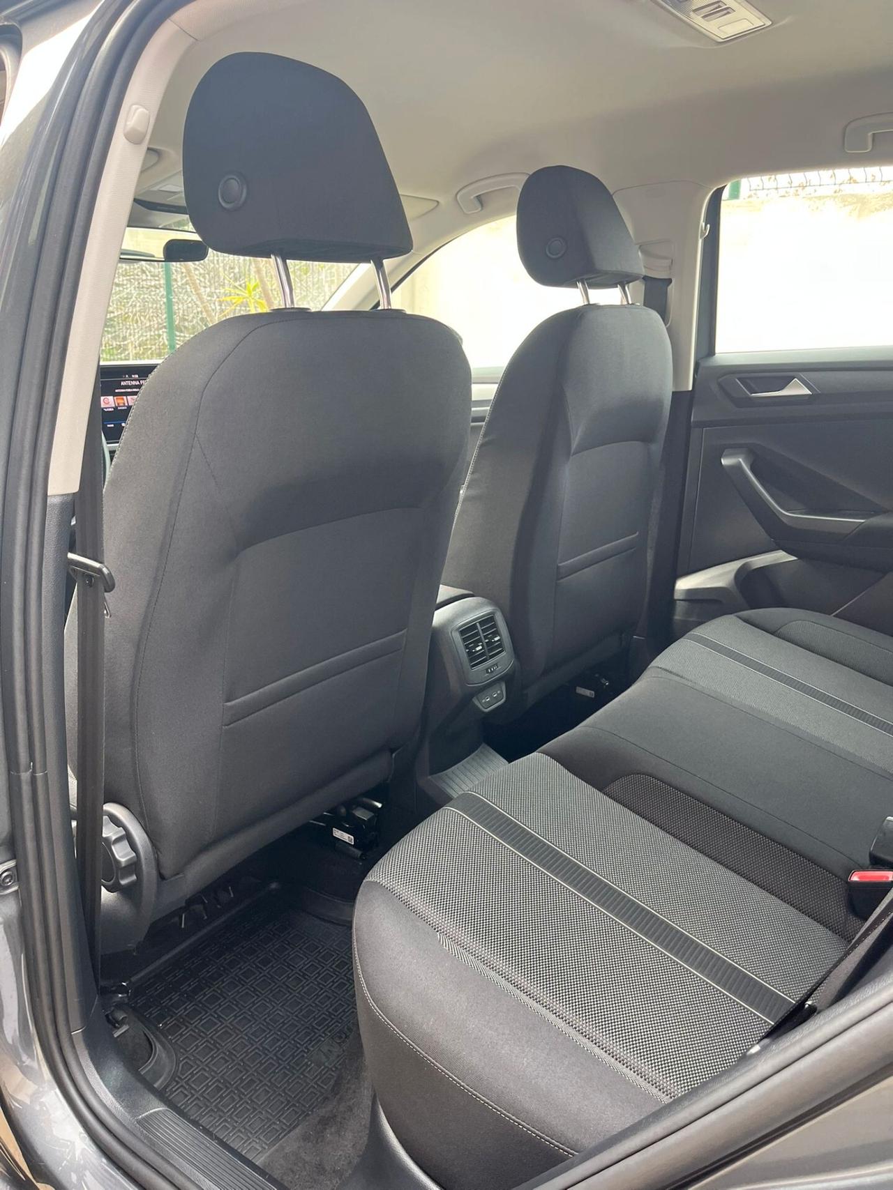 Volkswagen T-Roc 1.0 TSI Life