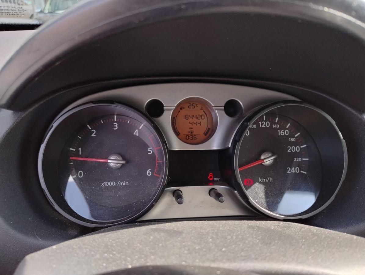 NISSAN Qashqai 2.0 dCi DPF Acenta