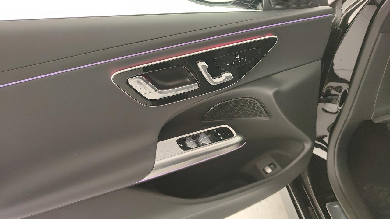 Mercedes-Benz E 220 d 4MATIC