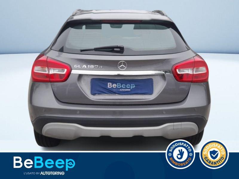 Mercedes-Benz GLA 180 D EXECUTIVE AUTO