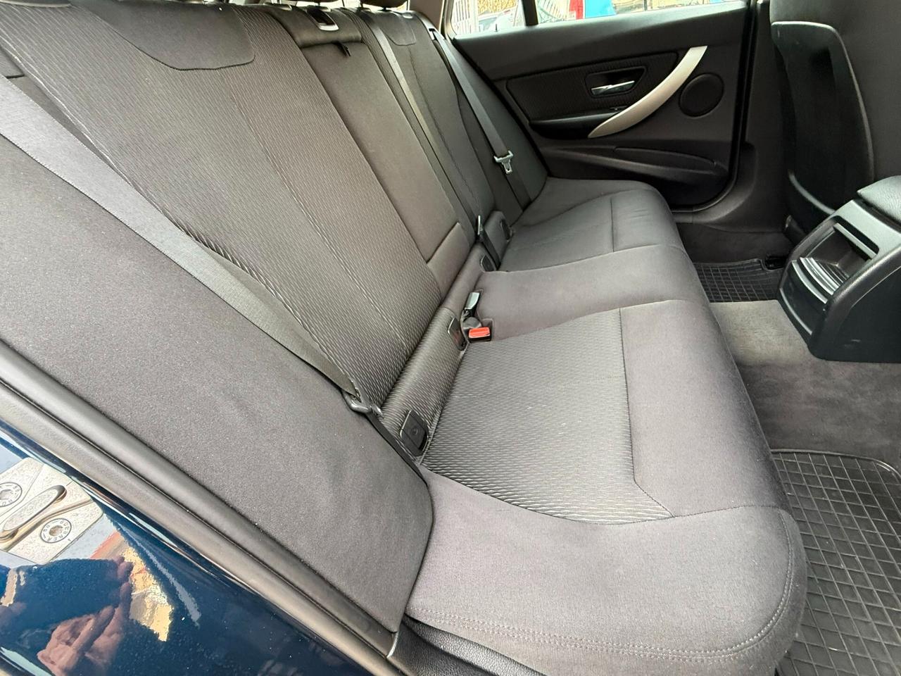 Bmw 320 320d Touring Modern Tetto Apribile