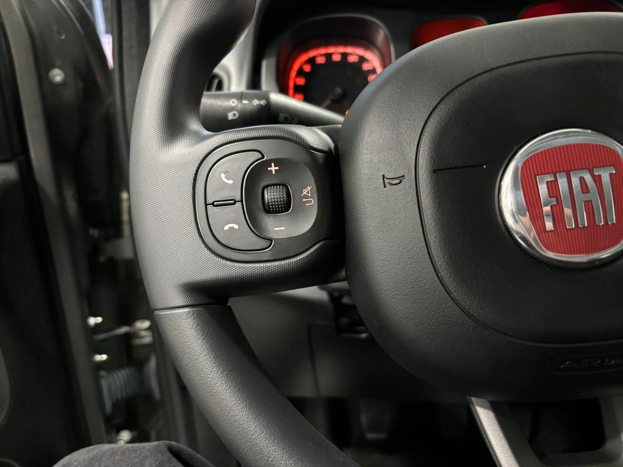 FIAT PANDA CITY CROSS 1.0 HYBRID