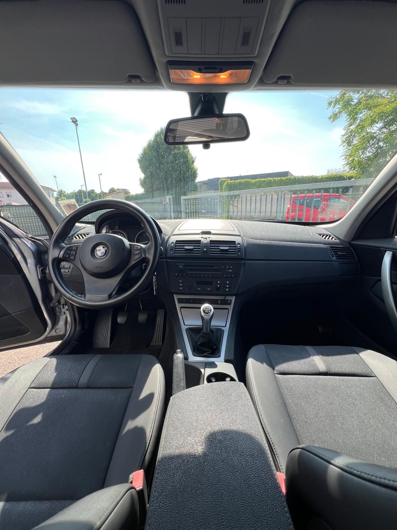 Bmw X3 2.0d cat Futura