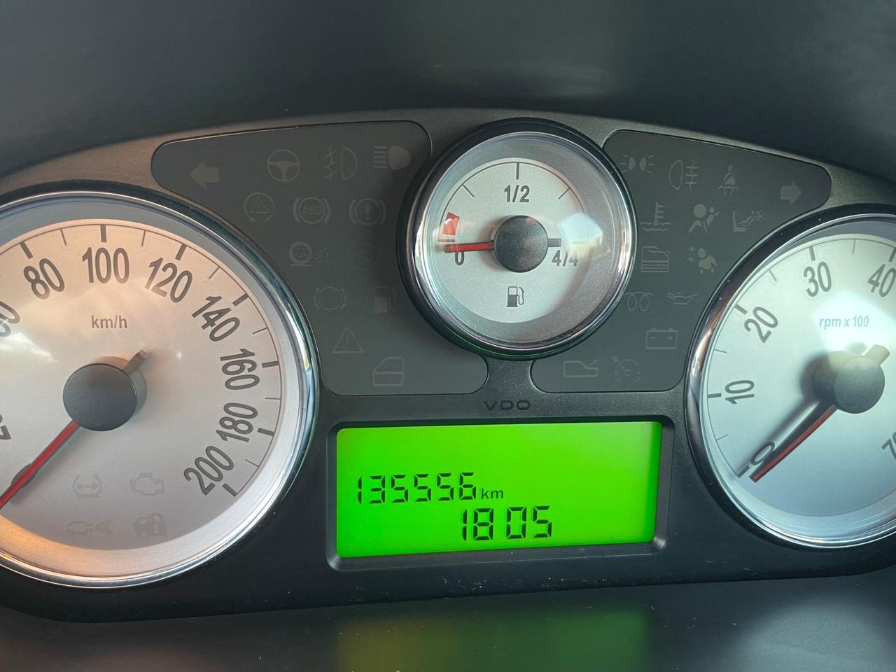 Lancia Ypsilon 1.2 69 CV Unyca