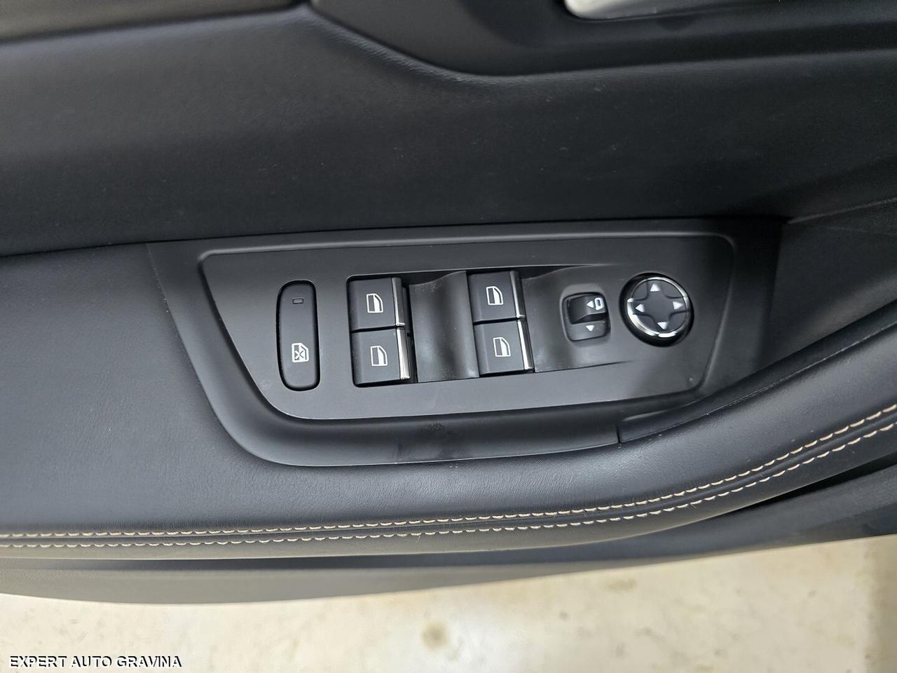 PEUGEOT 508sw 225cv HYBRID PLUG-IN GT LINE INTROVA