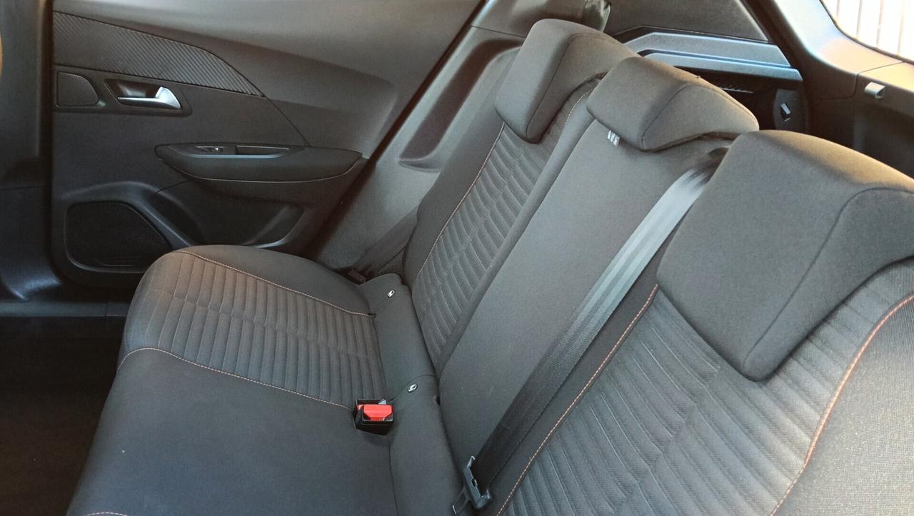 PEUGEOT 2008 1.2 BENZ-GARANZIA FULL