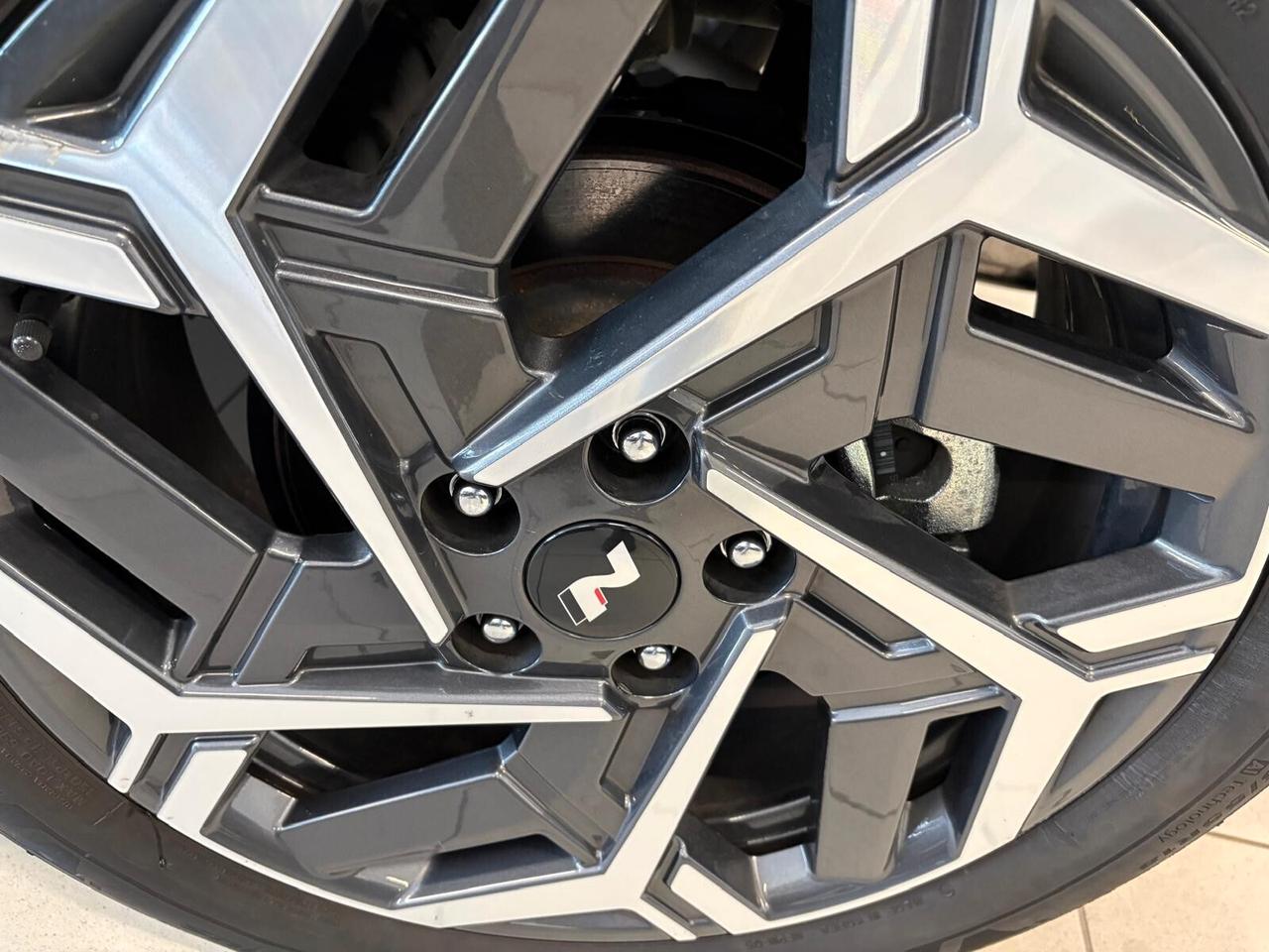 Hyundai Kona NLINE 1.0 T-GDI Hybrid 48V iMT