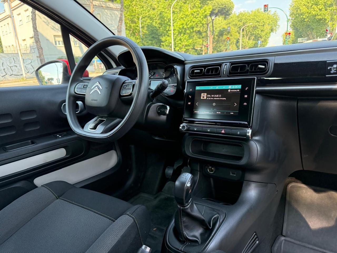 Citroen C3 83cv Benzina 5 porte Shine Navi bicolor pdc