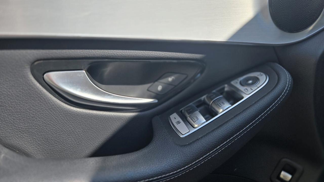 Mercedes-Benz GLC 220 Coupe 2.0 d 194CV Premium 4matic auto Pelle Navi