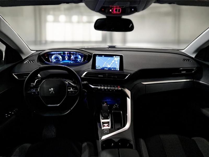 PEUGEOT 3008 BLUEHDI 130 EAT8 SES BUSINESS 5 PORTE SUV