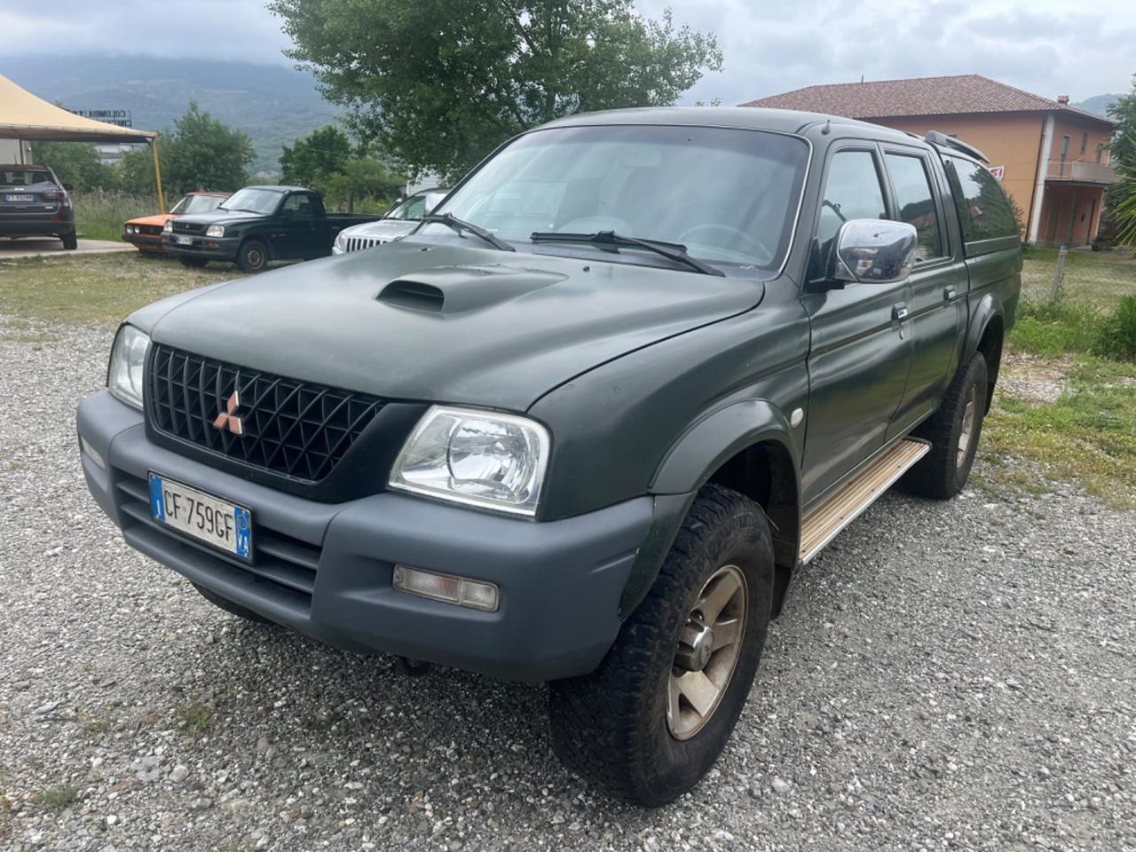 Mitsubishi L200 2.5 TDI 4WD Club Cab Pup. GLS Targ.