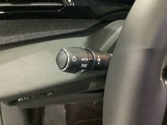 PEUGEOT 408 Hybrid 136 e-DCS6 Allure
