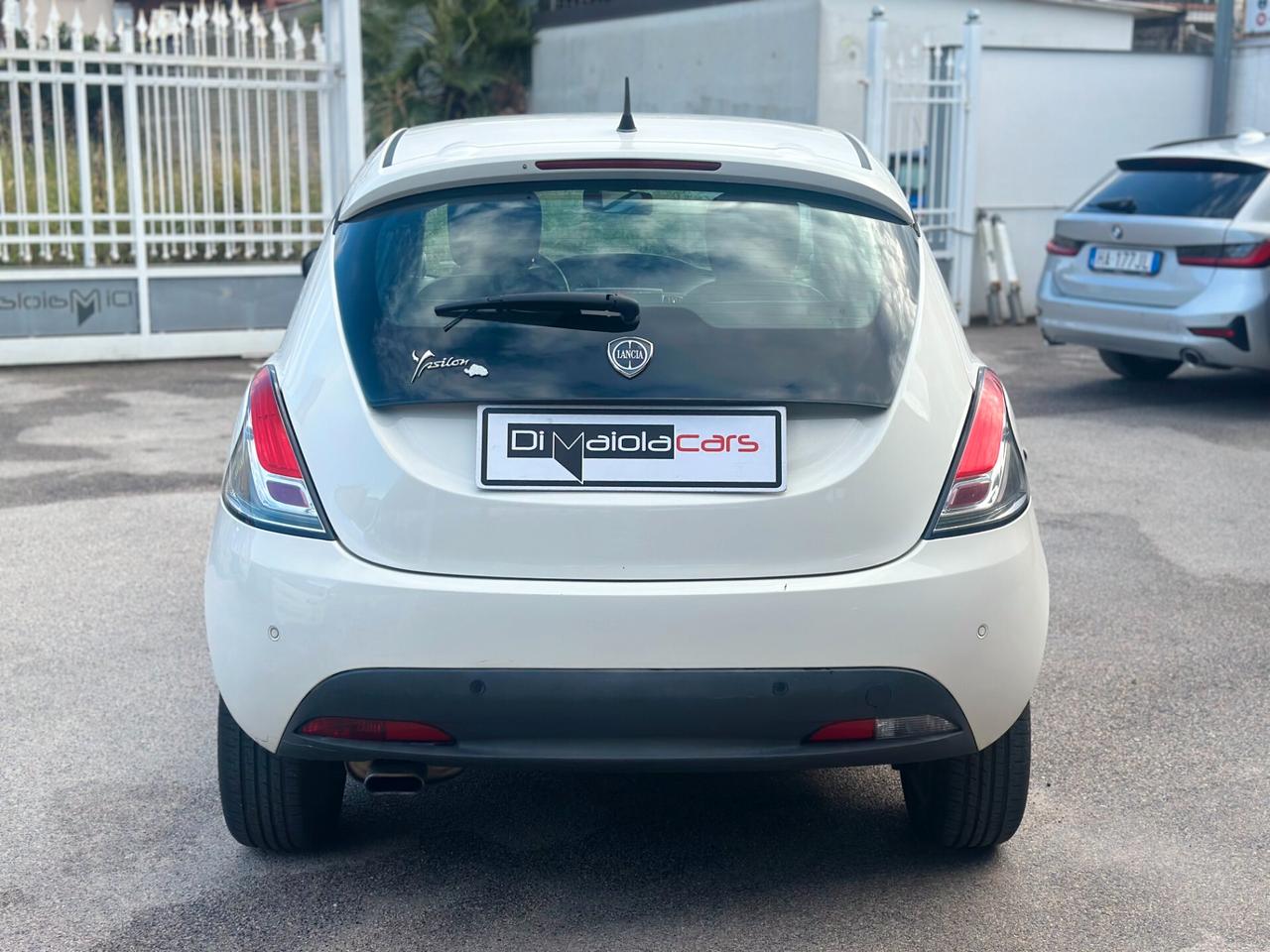 Lancia Ypsilon 1.3 MJT 16V 95 CV 5 porte