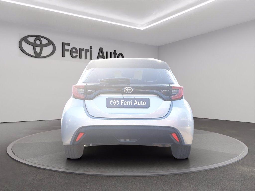 TOYOTA Yaris 1.5h trend del 2025