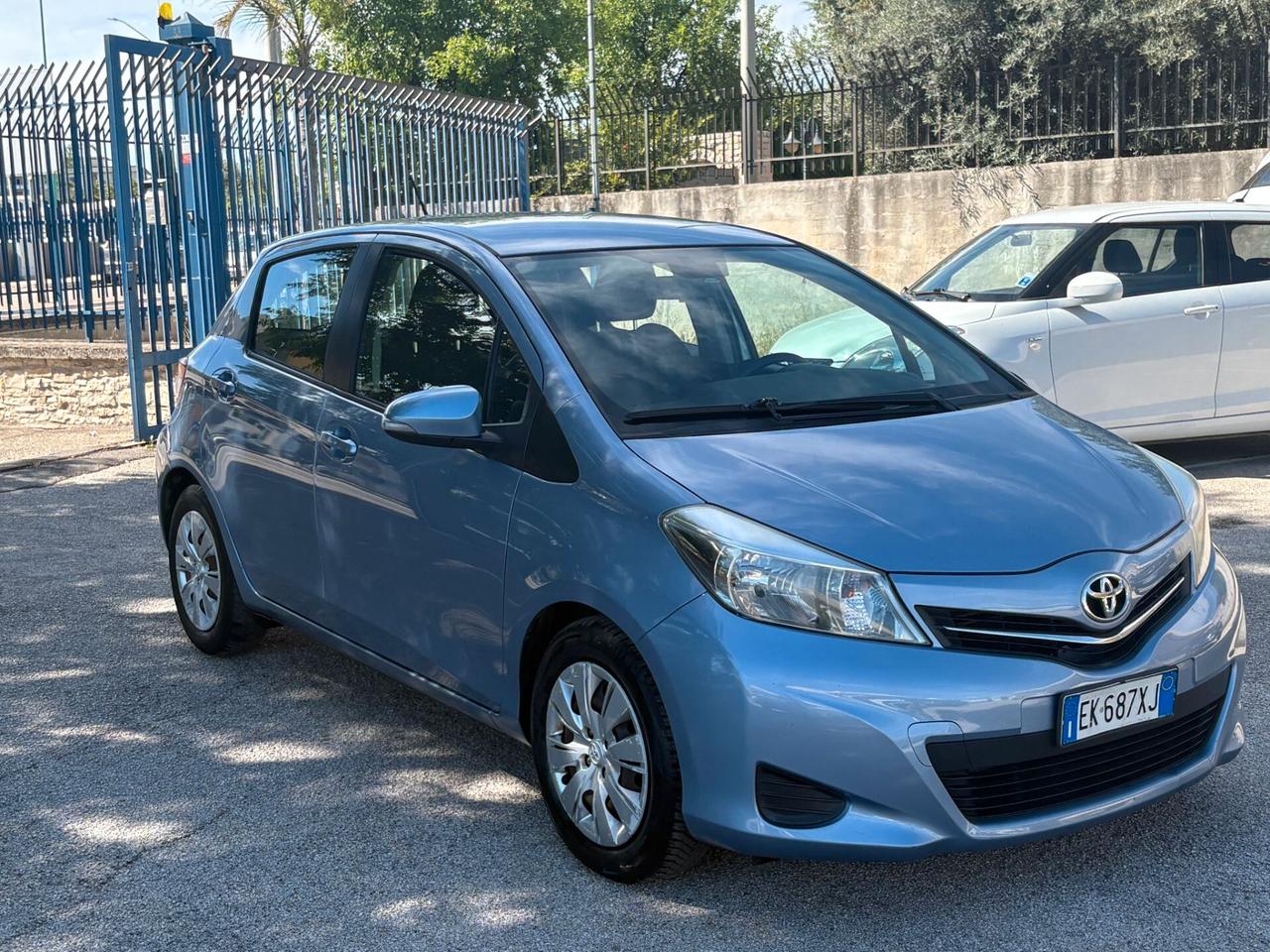 Toyota Yaris 1.4 D-4D 5 porte Lounge