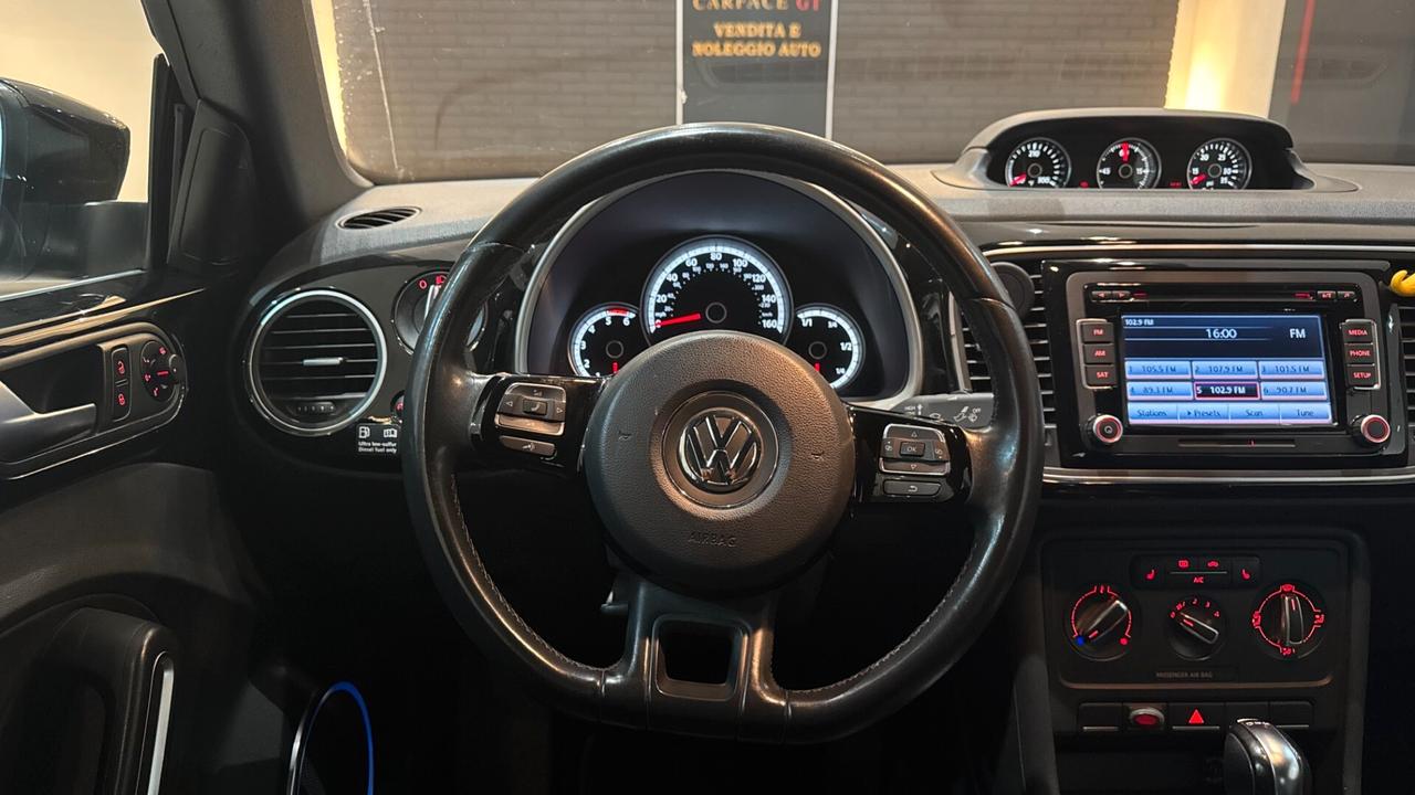 VOLKSWAGEN NEW BEETLE 2.0 TDI - 2013