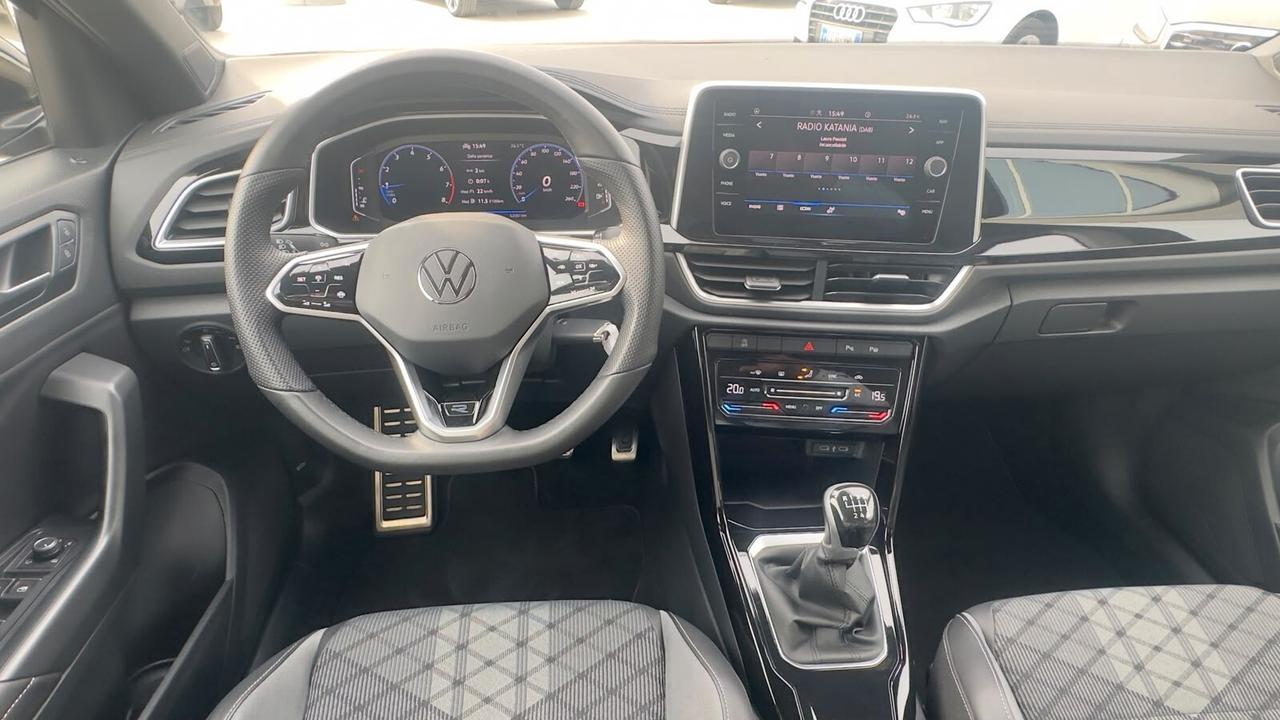 Volkswagen T-Roc 1.5 TSI ACT R-Line TUA DA 291€ ANTICIPO 0