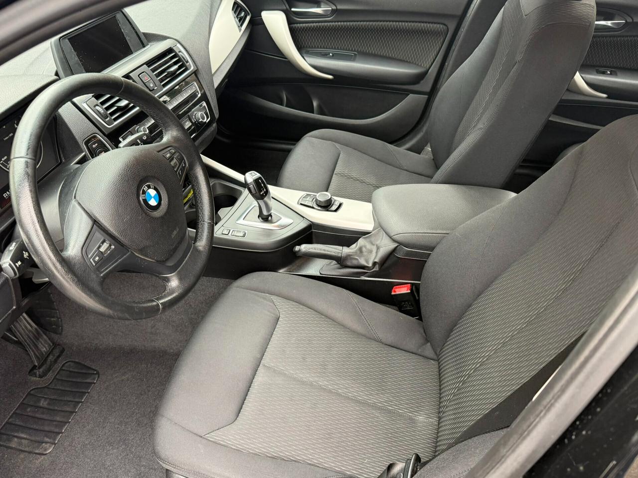 Bmw 116 116d 5p. Automatica Sport