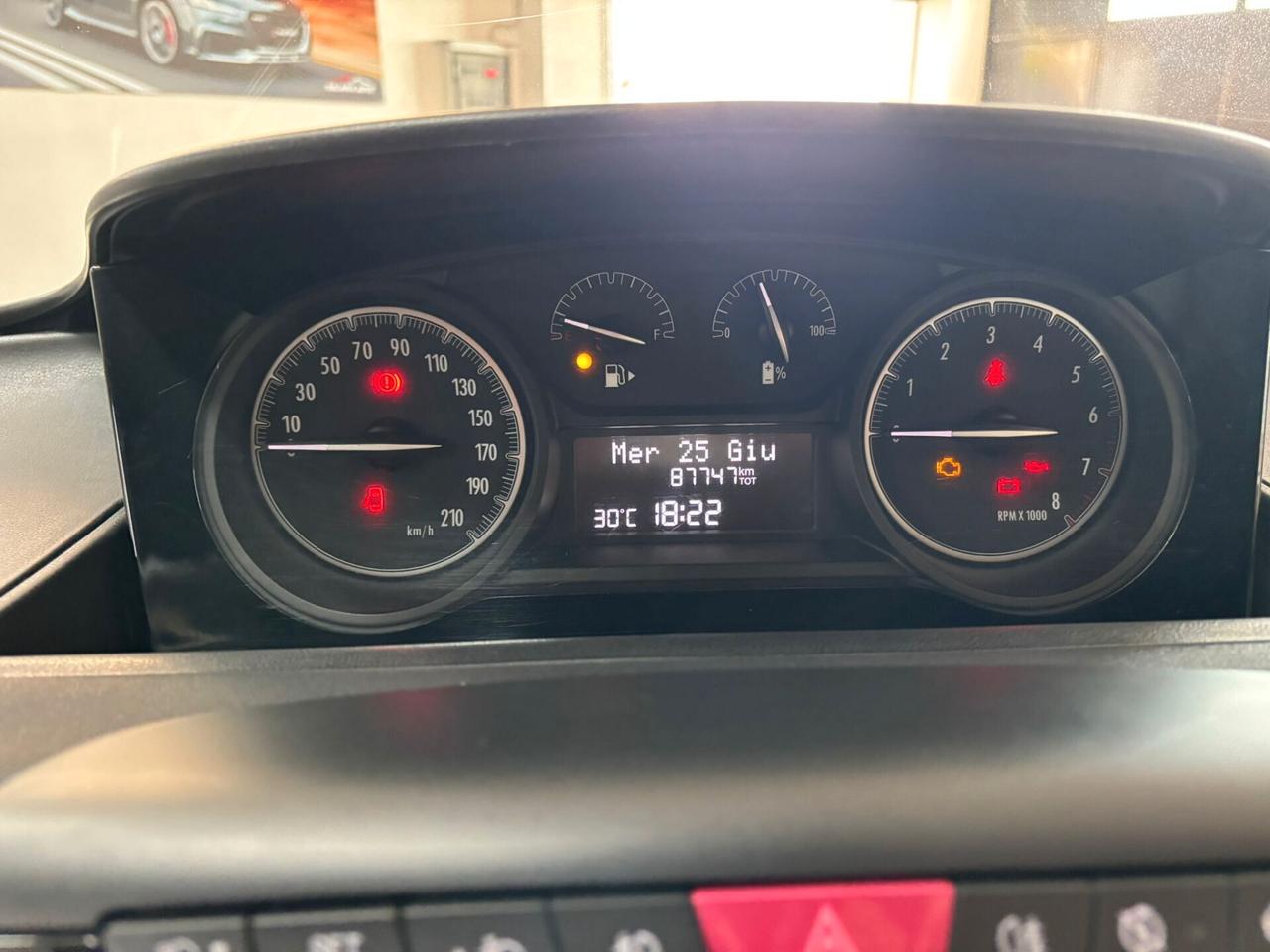 Lancia Ypsilon 1.0 FireFly 5 porte S&S Hybrid Ecochic Gold