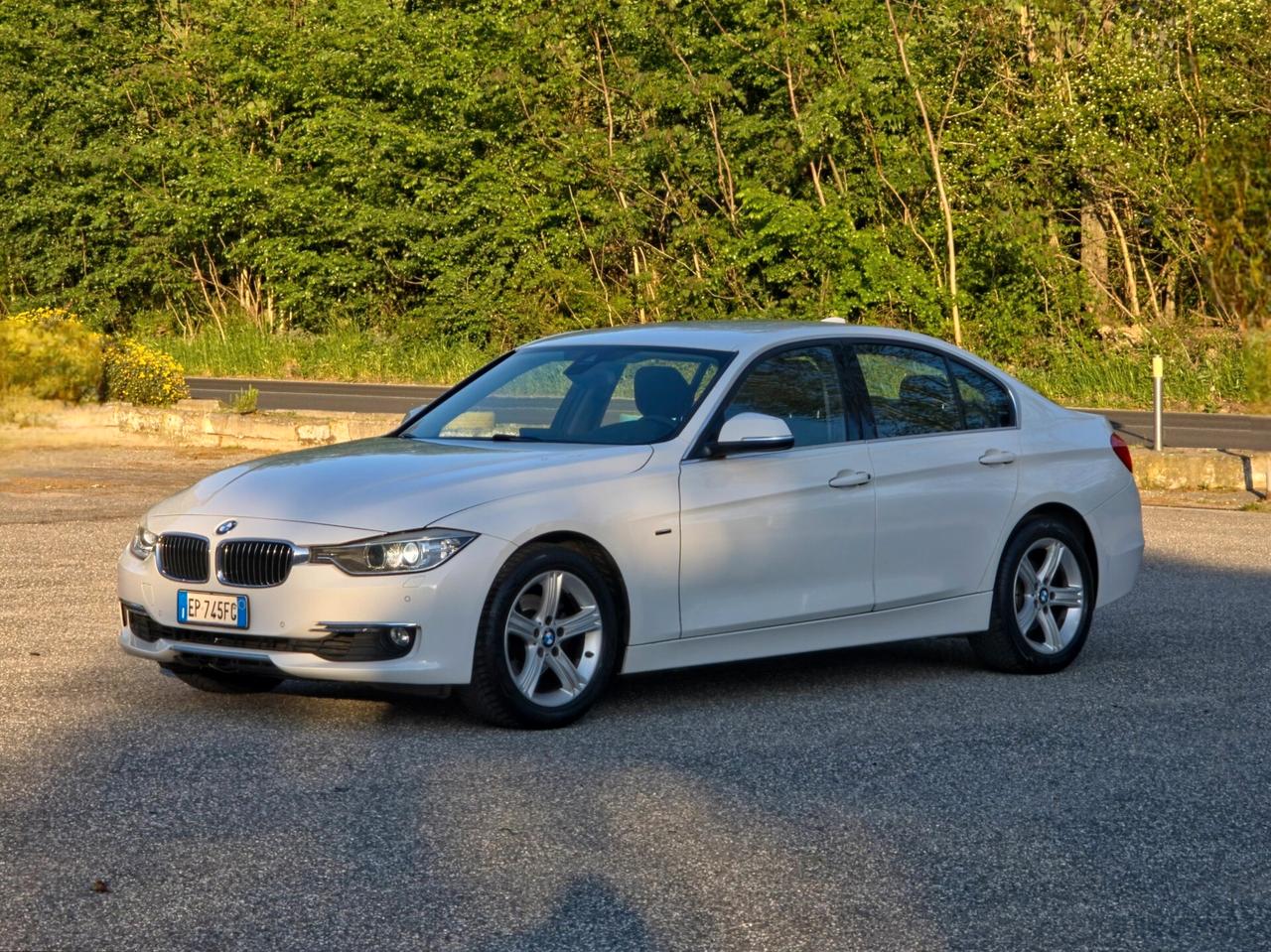 Bmw 320 320i cat Eletta CV-184 2012-E5B Manuale