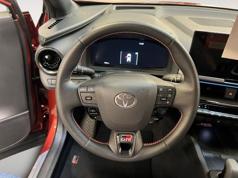 Toyota C-HR (2023-->) 2.0 PHEV GR Sport