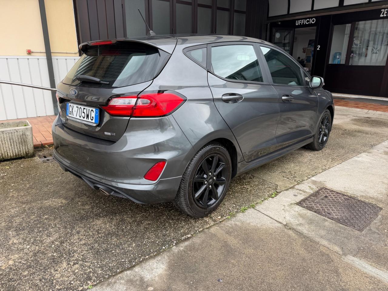 Ford Fiesta 1.0 Ecoboost Hybrid 125 CV 5 porte ST-Line