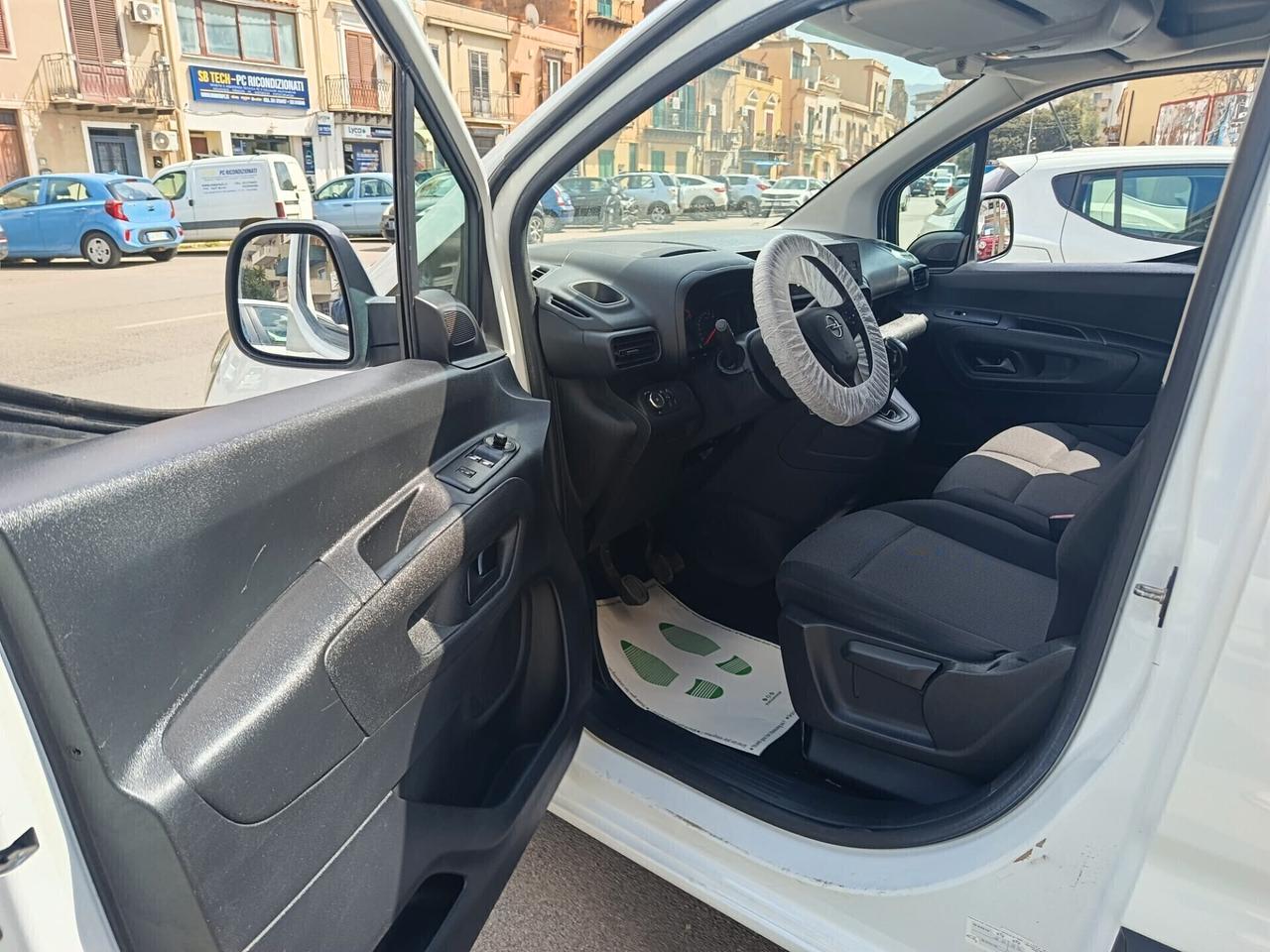 Opel Combo Cargo 1.5 Diesel 100CV